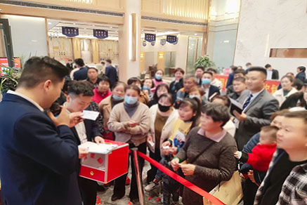 同信府丨現(xiàn)象級紅盤熱銷解密，以實力為品質(zhì)生活加冕